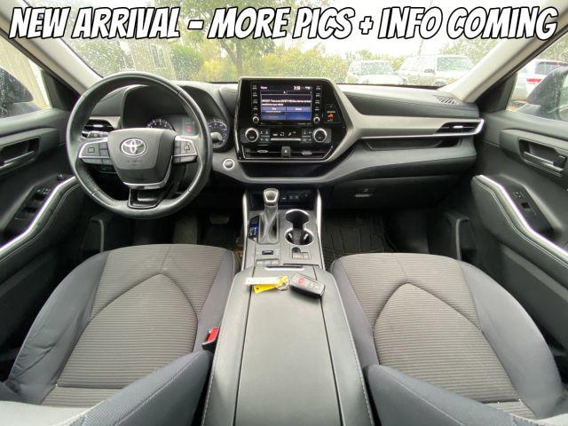 used 2021 Toyota Highlander car, priced at $24,800