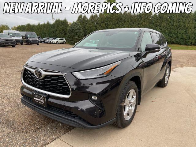 used 2021 Toyota Highlander car, priced at $24,800