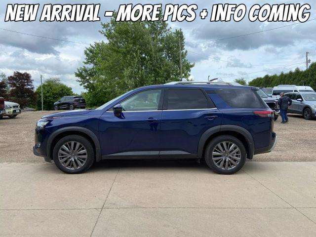 used 2022 Nissan Pathfinder car