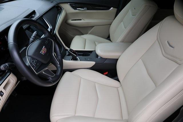 used 2019 Cadillac XT5 car, priced at $21,925