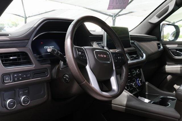 used 2022 GMC Yukon XL car, priced at $49,092