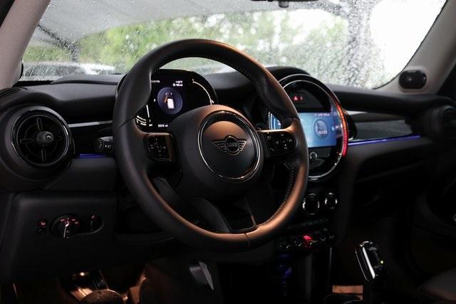 used 2023 MINI Hardtop car, priced at $21,849