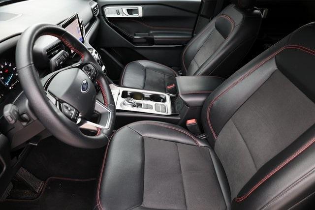 used 2023 Ford Explorer car, priced at $34,186