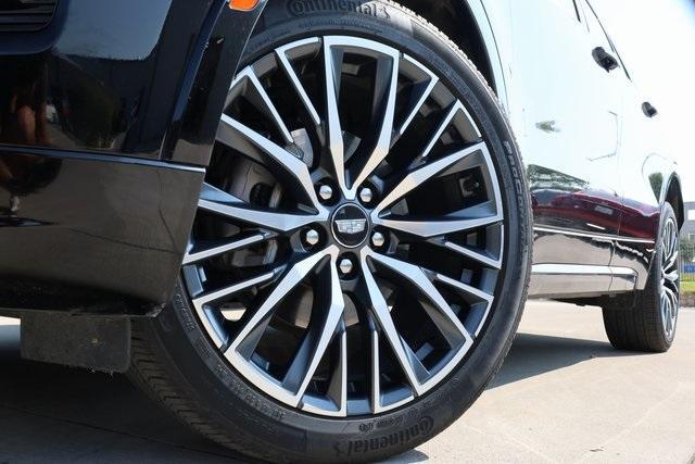 used 2024 Cadillac XT4 car, priced at $36,776