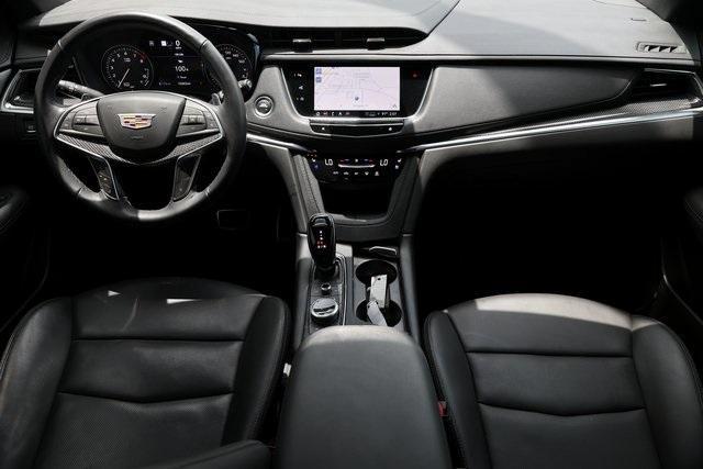 used 2024 Cadillac XT5 car, priced at $46,217