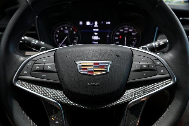 used 2024 Cadillac XT5 car, priced at $46,217