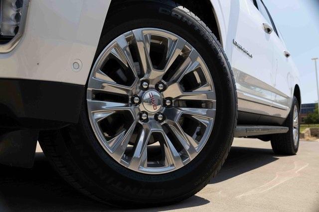used 2024 GMC Yukon XL car, priced at $73,368