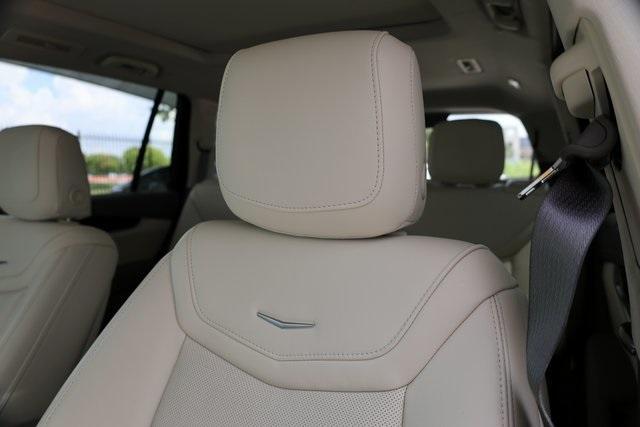 used 2024 Cadillac XT6 car, priced at $44,382