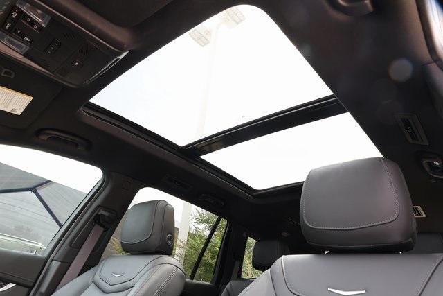 used 2024 Cadillac XT6 car, priced at $47,699