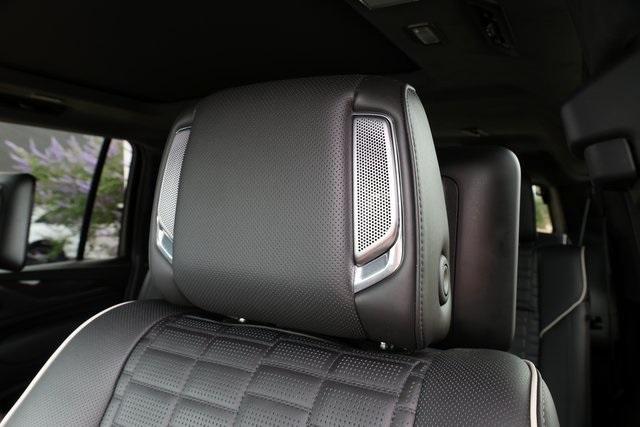 used 2023 Cadillac Escalade ESV car, priced at $84,918