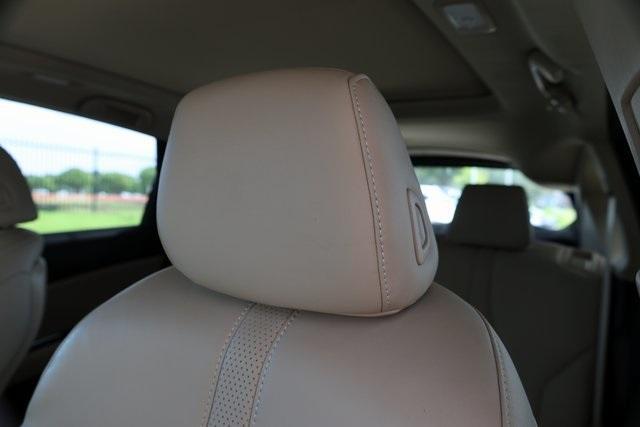 used 2022 Acura RDX car, priced at $30,210