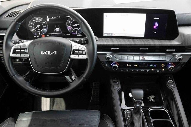 used 2023 Kia Telluride car, priced at $40,172