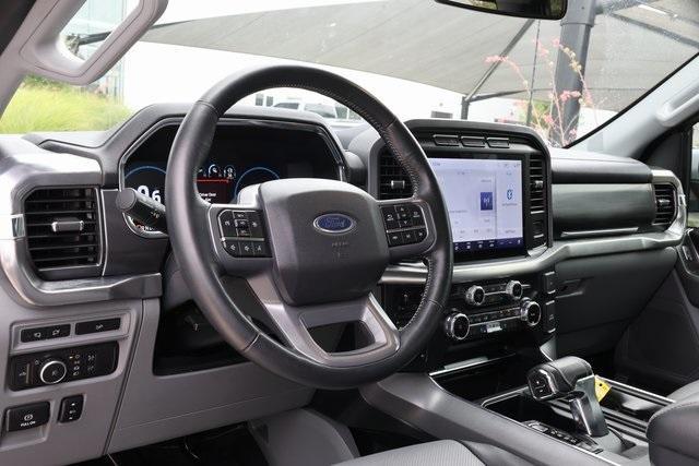 new 2025 Cadillac XT6 car, priced at $66,559