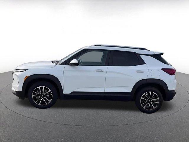 used 2025 Chevrolet TrailBlazer car, priced at $21,600