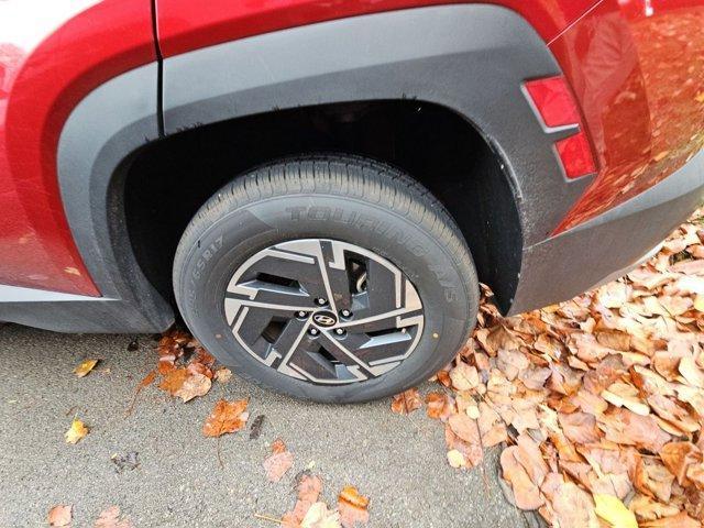 used 2025 Hyundai TUCSON Hybrid car, priced at $25,900