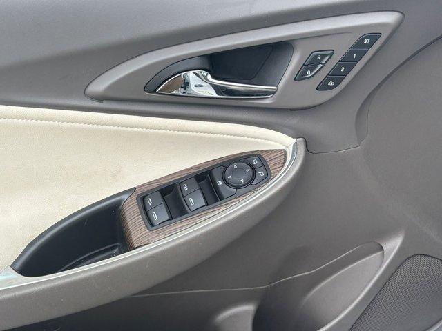 used 2024 Chevrolet Malibu car, priced at $20,322