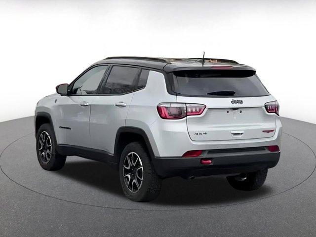 used 2025 Jeep Compass car, priced at $24,674