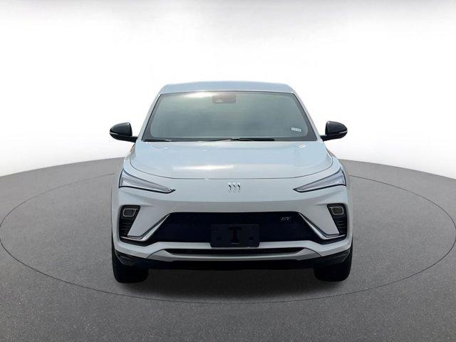 used 2025 Buick Envista car, priced at $26,054