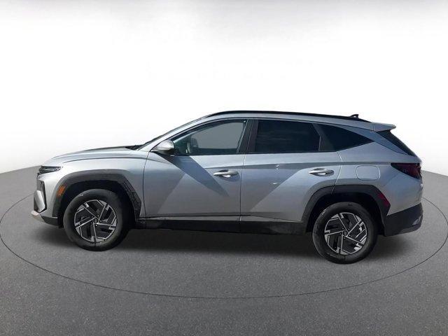 used 2025 Hyundai TUCSON Hybrid car, priced at $26,400