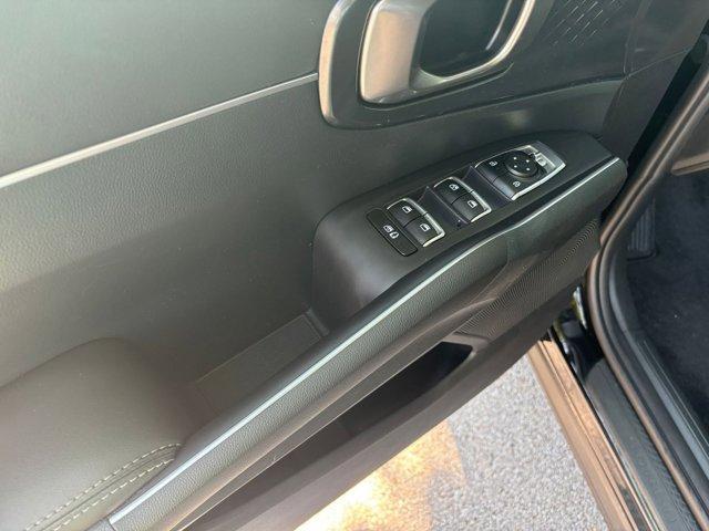 used 2024 Kia Sorento car, priced at $26,188