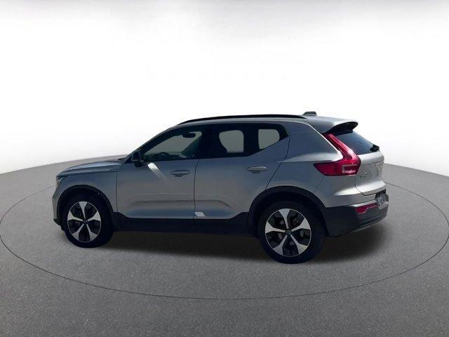 used 2024 Volvo XC40 car, priced at $24,414