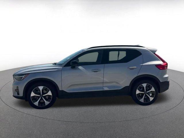 used 2024 Volvo XC40 car, priced at $24,414