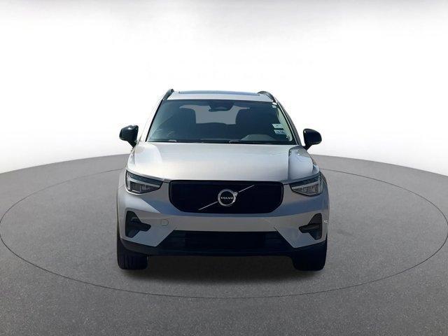 used 2024 Volvo XC40 car, priced at $24,414