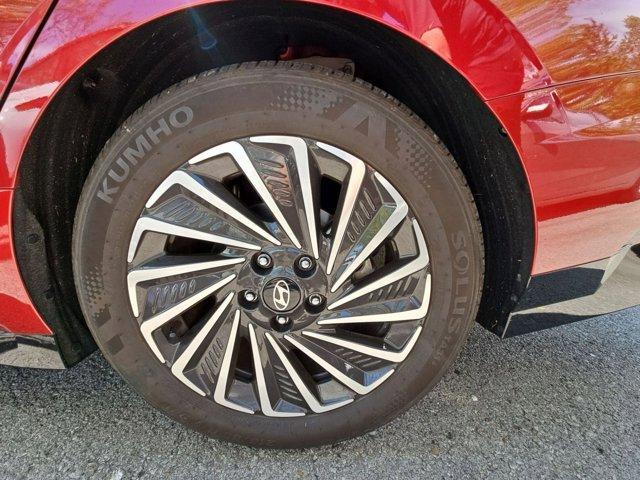 used 2024 Hyundai Sonata Hybrid car, priced at $26,398