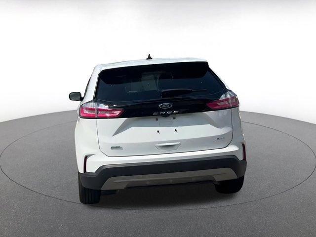 used 2024 Ford Edge car, priced at $21,111
