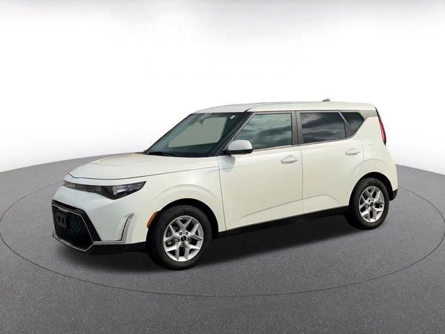 used 2023 Kia Soul car, priced at $17,412