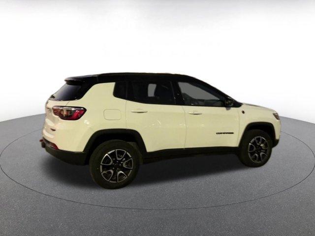 used 2025 Jeep Compass car, priced at $24,674