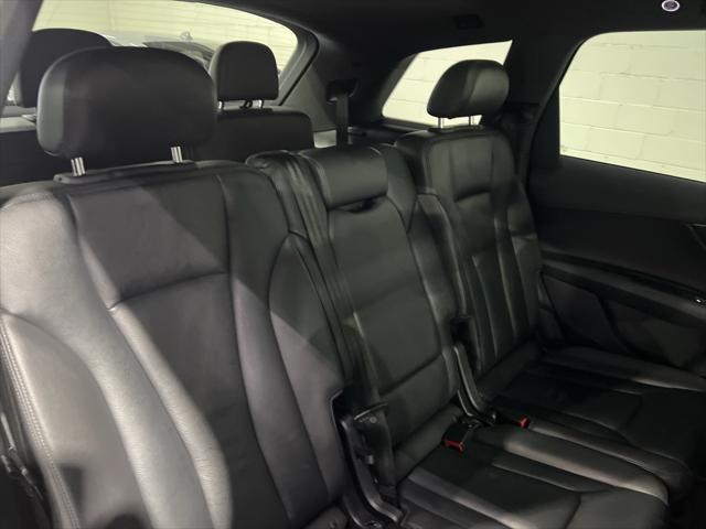 used 2019 Audi Q7 car, priced at $24,288