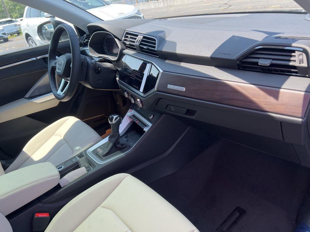 new 2025 Audi Q3 car, priced at $45,490