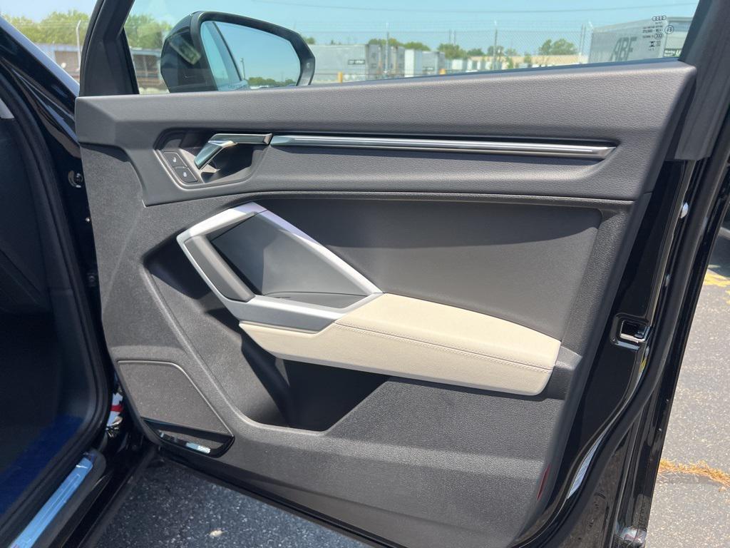 new 2025 Audi Q3 car, priced at $45,490