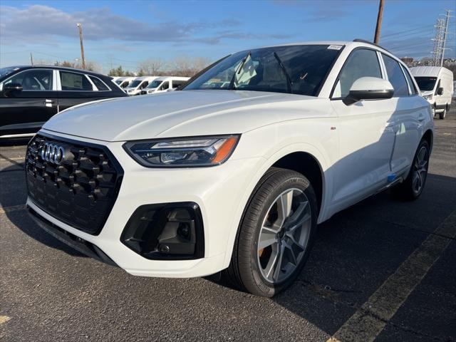 new 2025 Audi Q5 car, priced at $53,325