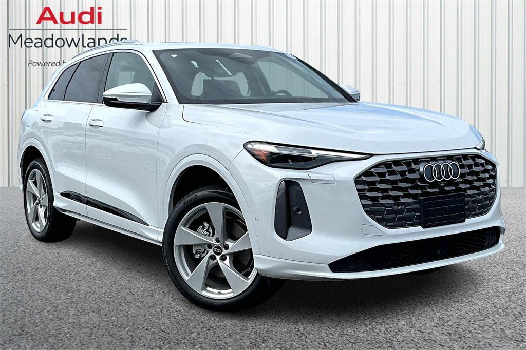 new 2025 Audi Q5 car, priced at $62,080