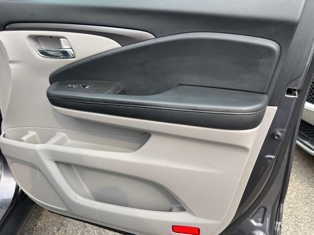 used 2019 Honda Pilot car, priced at $19,988