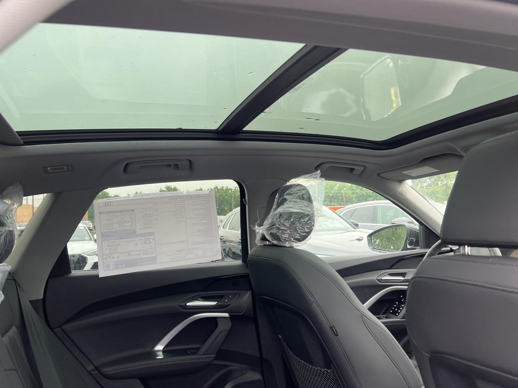 new 2025 Audi Q5 car, priced at $58,100