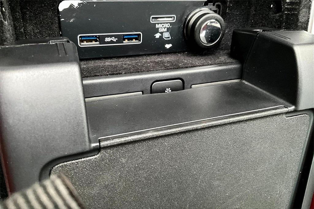 used 2019 Land Rover Range Rover Sport car, priced at $33,888