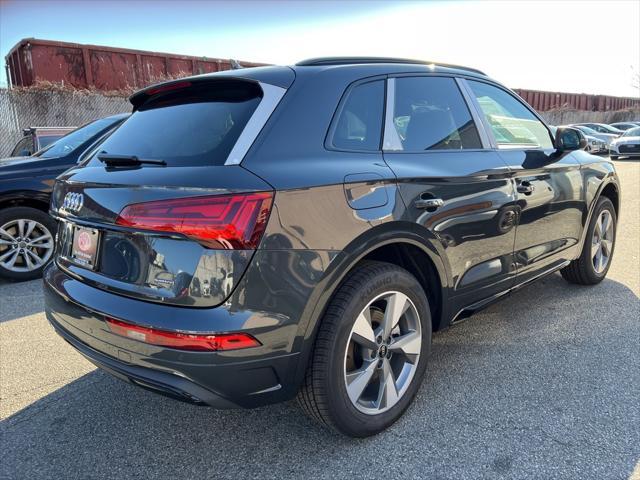 new 2025 Audi Q5 car, priced at $50,250