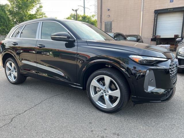 new 2025 Audi Q5 car, priced at $61,105