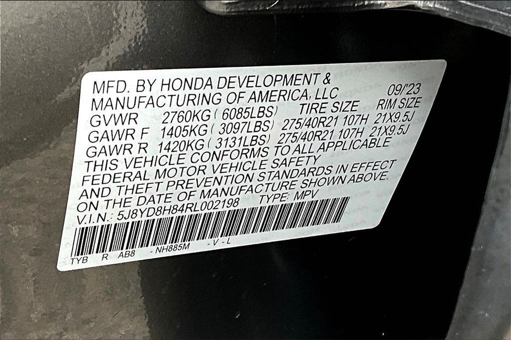 used 2024 Acura MDX car, priced at $58,988