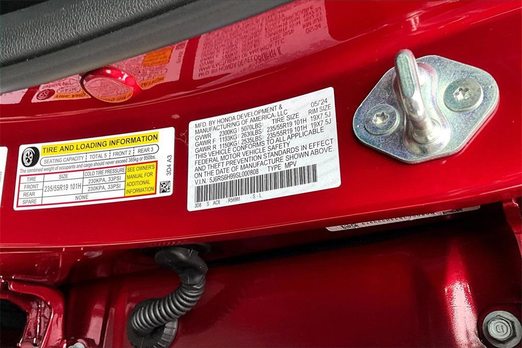 used 2025 Honda CR-V Hybrid car, priced at $37,888