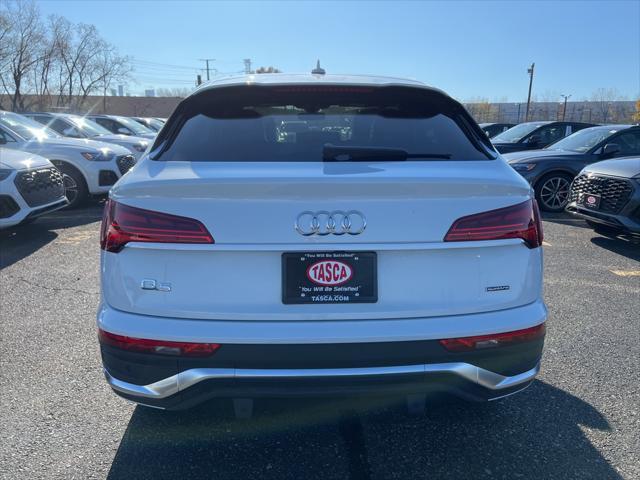 new 2024 Audi Q5 car, priced at $59,005