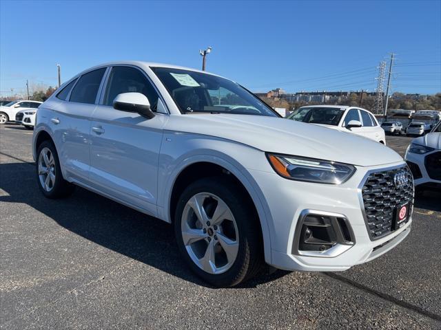 new 2024 Audi Q5 car, priced at $59,005