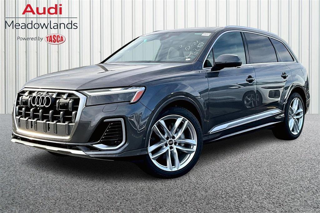 new 2025 Audi Q7 car, priced at $76,480