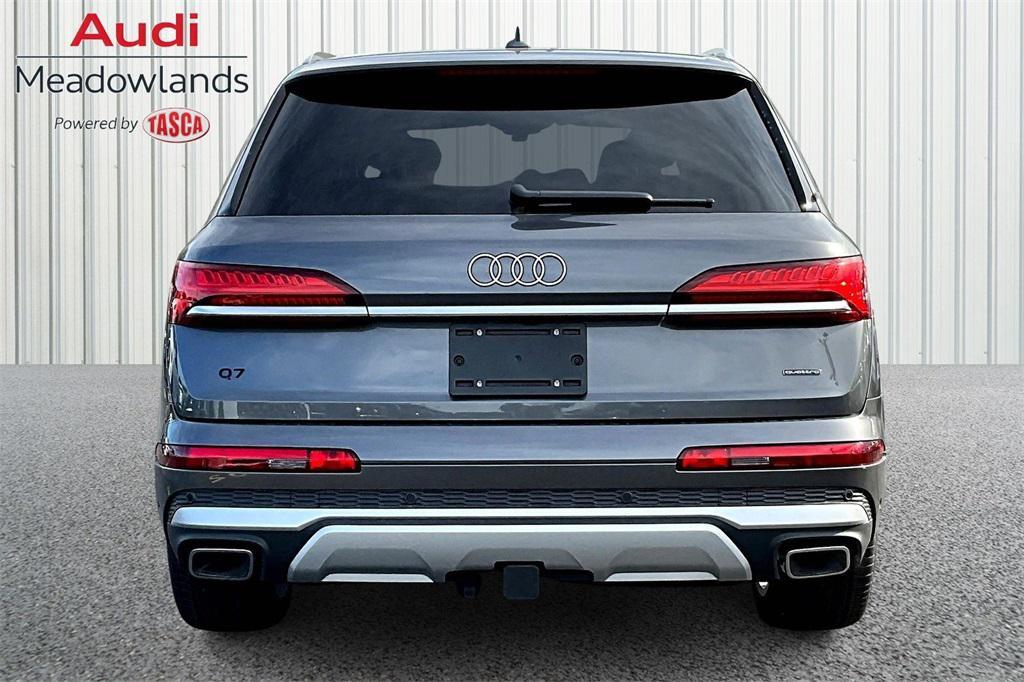 new 2025 Audi Q7 car, priced at $76,480