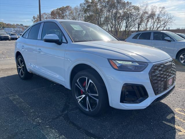 new 2025 Audi Q5 car, priced at $61,900