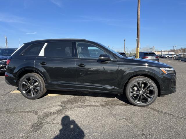 new 2025 Audi Q7 car, priced at $83,935