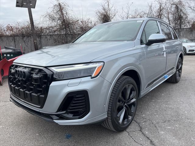 new 2025 Audi Q7 car, priced at $76,615